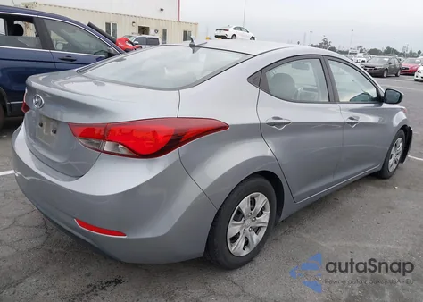 2016 Hyundai Elantra Se z USA, uszkodzony, nr VIN 5NPDH4AE4GH769724